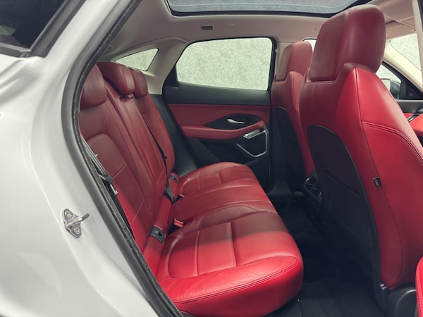 Used Jaguar E-Pace 2018 for sale - 74895631: Photo 18
