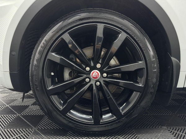 Used Jaguar E-Pace 2018 for sale - 74895631: Photo 32
