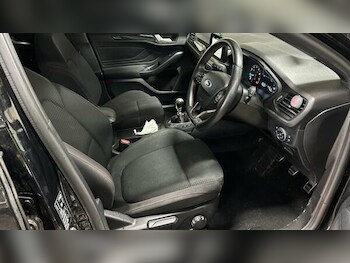 Used Ford Focus 2018 for sale - 78361918: Photo