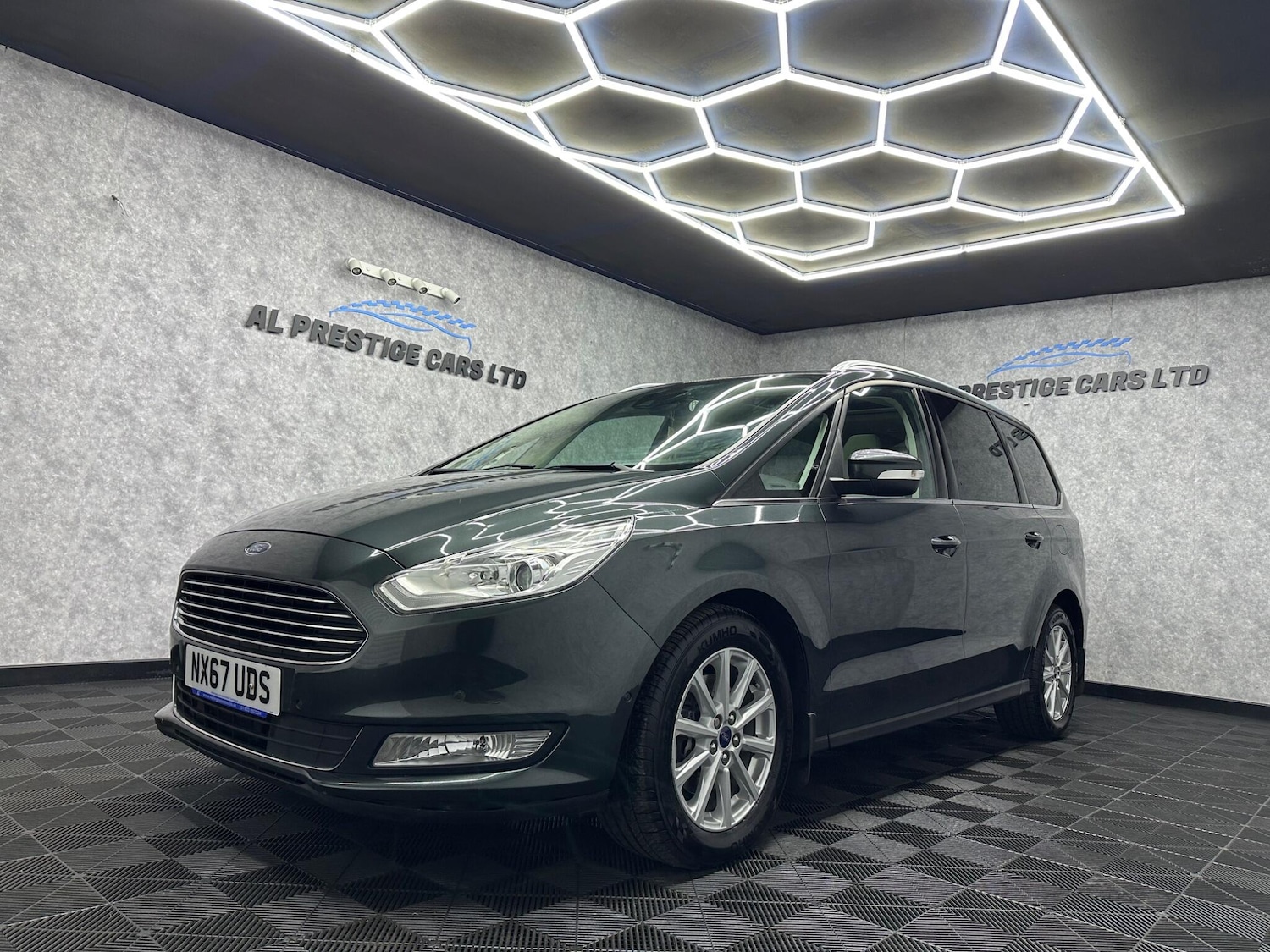 Used Ford Galaxy 2017 for sale - 78058865: Photo 1