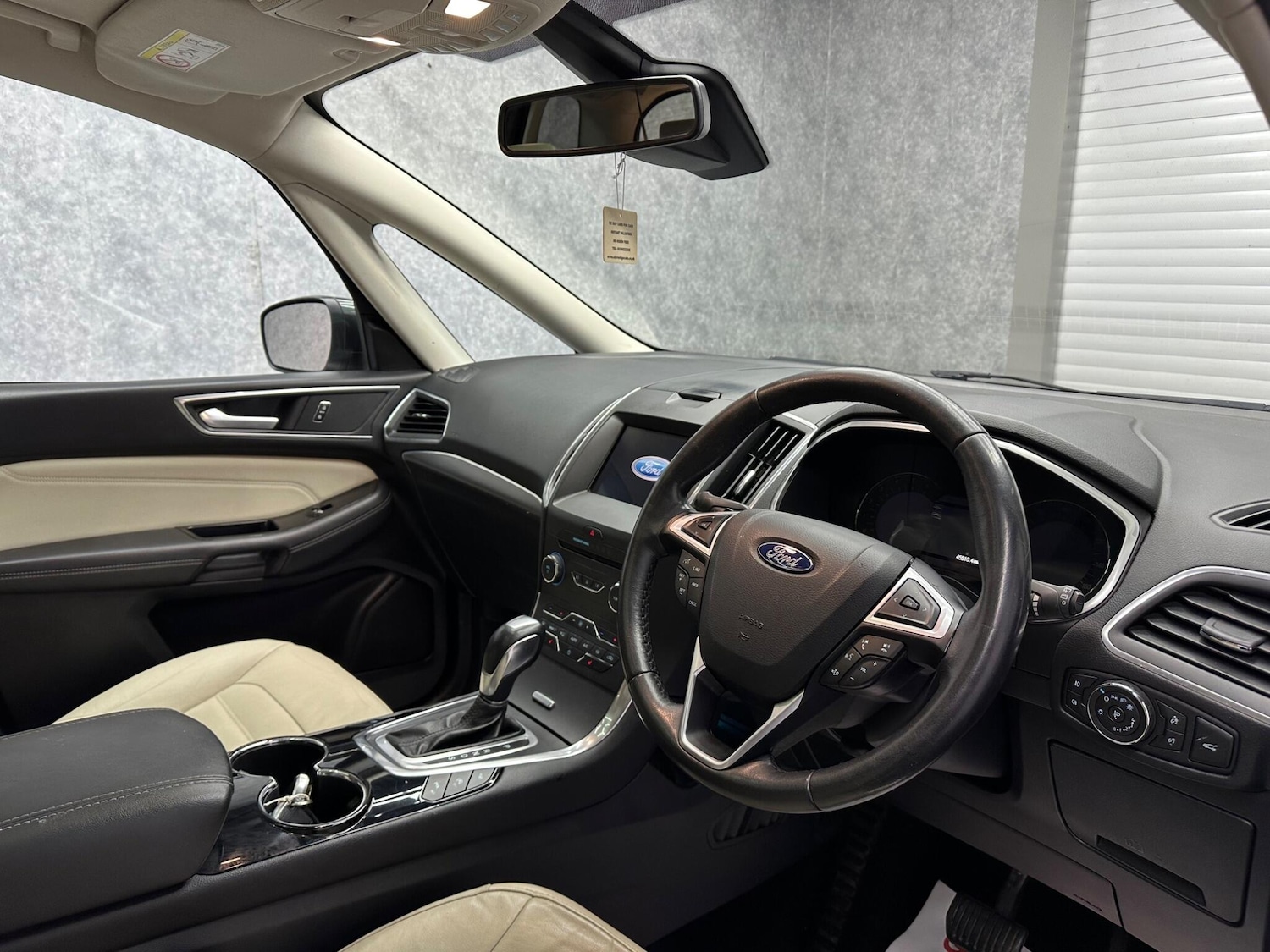 Used Ford Galaxy 2017 for sale - 78058865: Photo 2