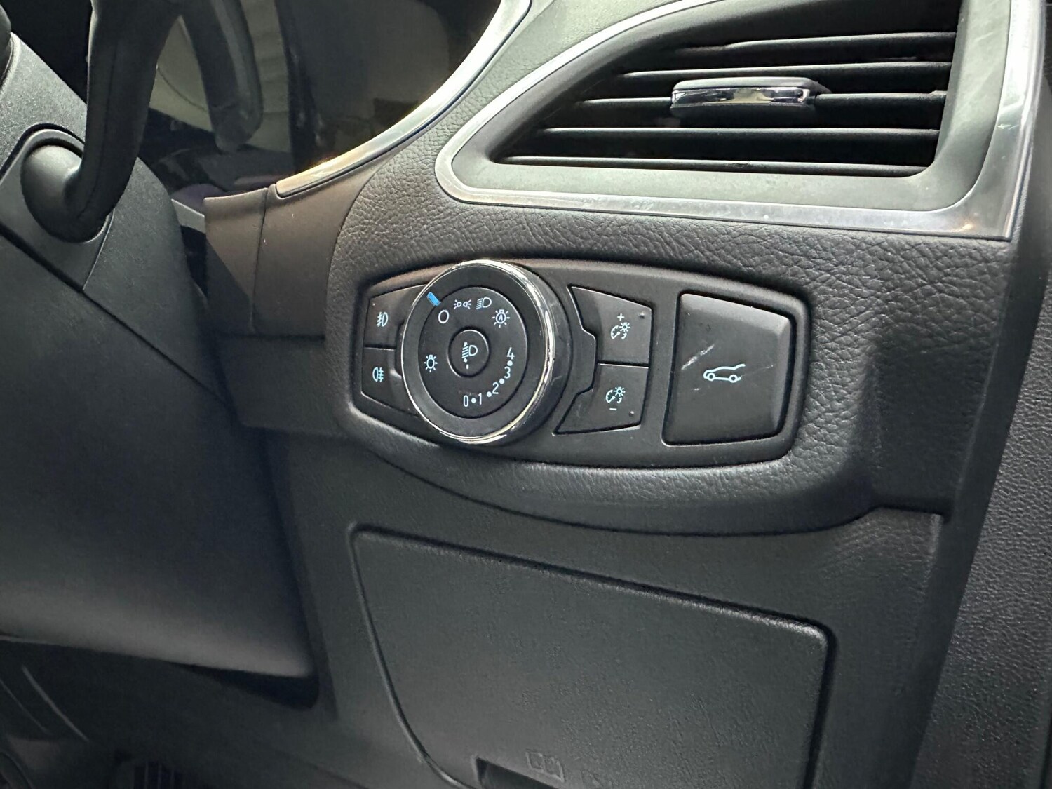 Used Ford Galaxy 2017 for sale - 78058865: Photo 29