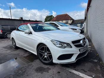 Used Mercedes-Benz E Class 2014 for sale - 79664564: Photo