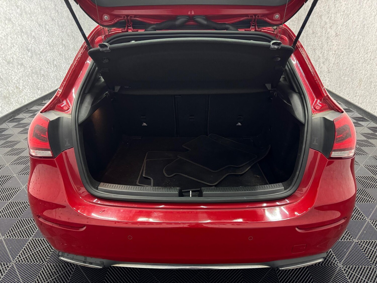 Used Mercedes-Benz A-Class for sale - 78058867: Photo 27