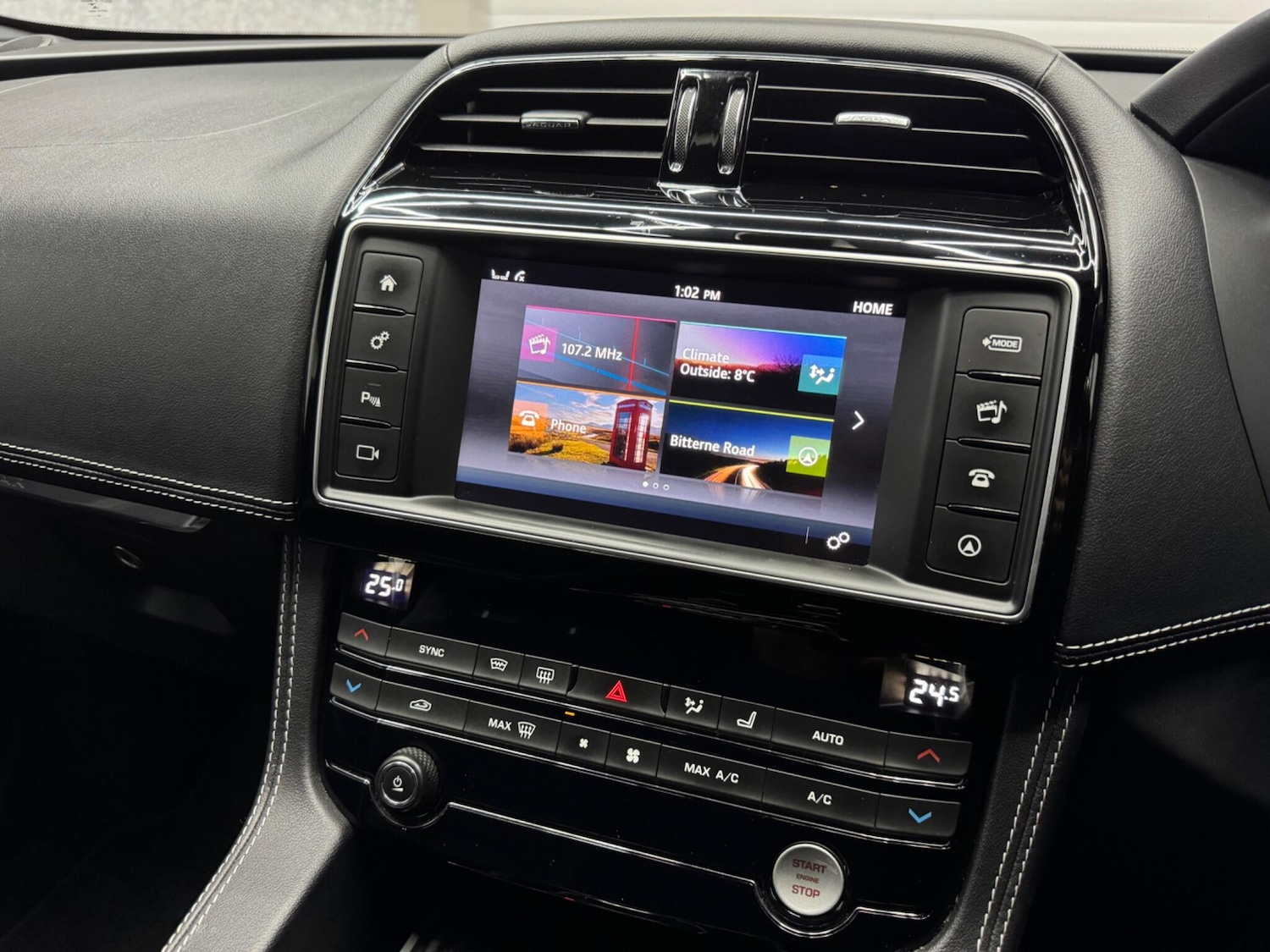 Used Jaguar F-Pace 2016 for sale - 76226262: Photo 11