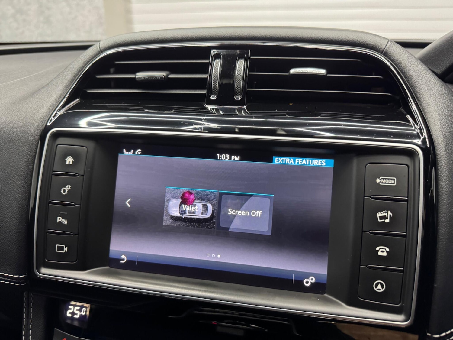 Used Jaguar F-Pace 2016 for sale - 76226262: Photo 16