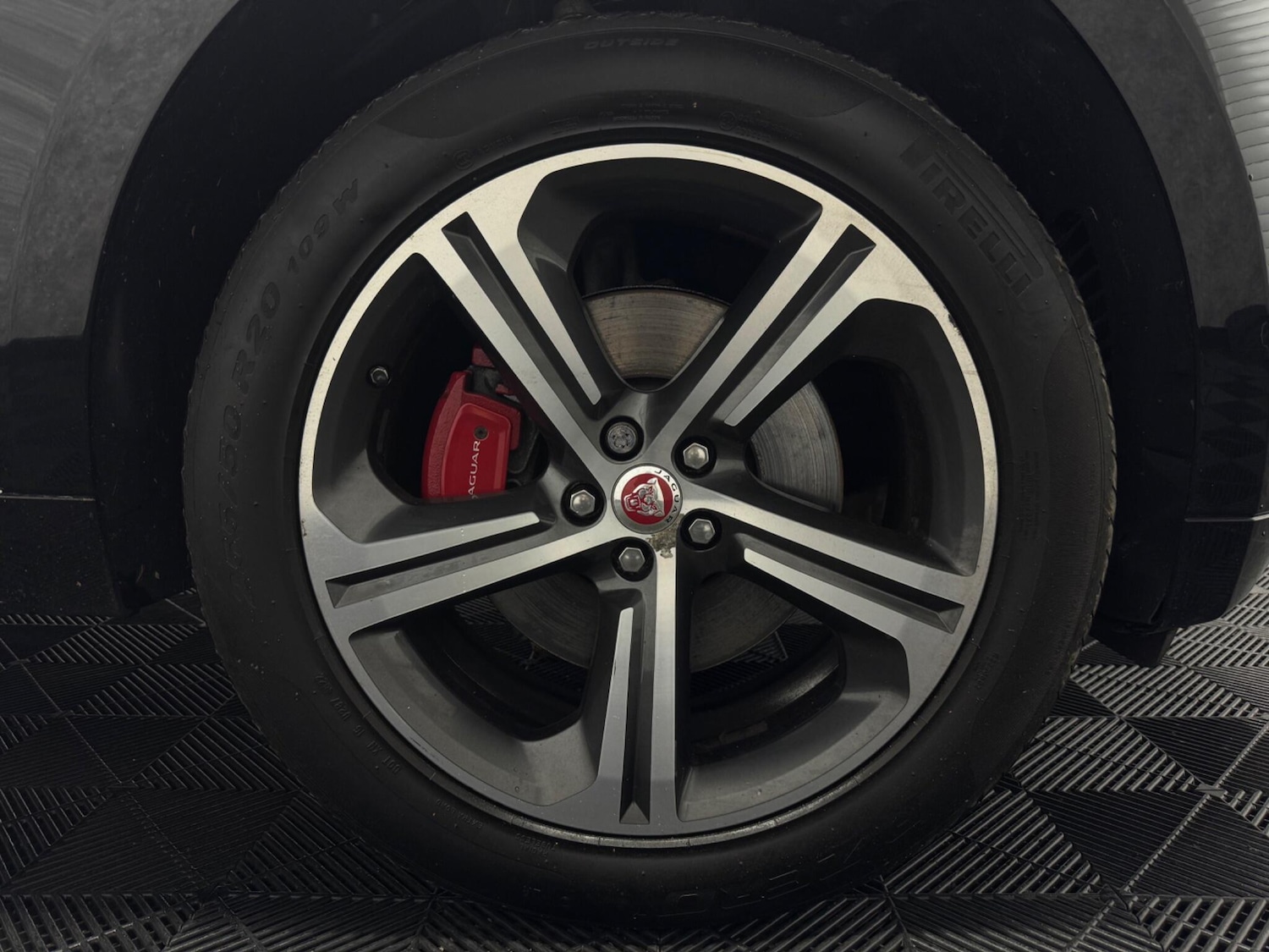 Used Jaguar F-Pace 2016 for sale - 76226262: Photo 33