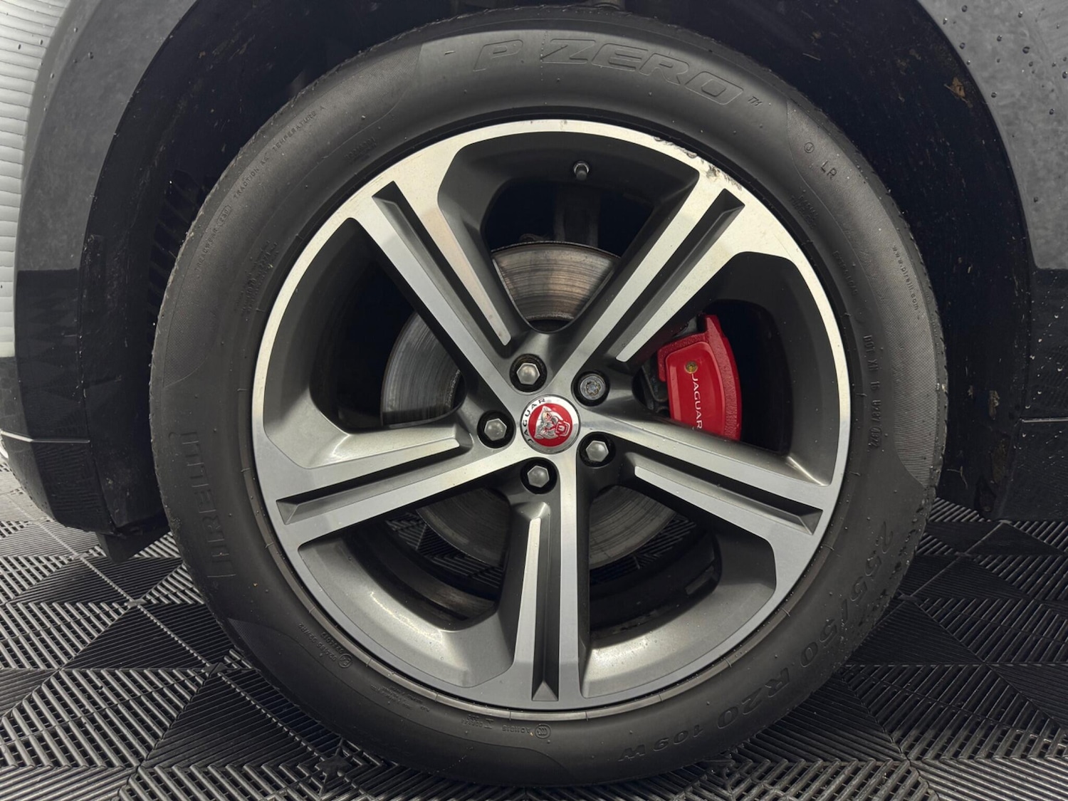 Used Jaguar F-Pace 2016 for sale - 76226262: Photo 34