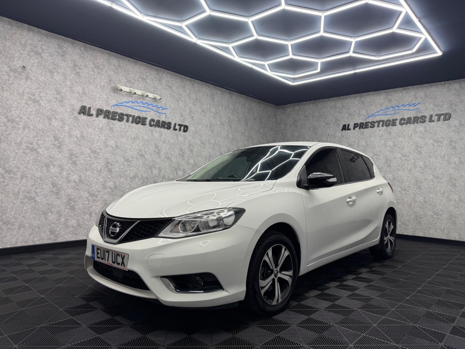 Used Nissan Pulsar 2017 for sale - 76573205: Photo 1