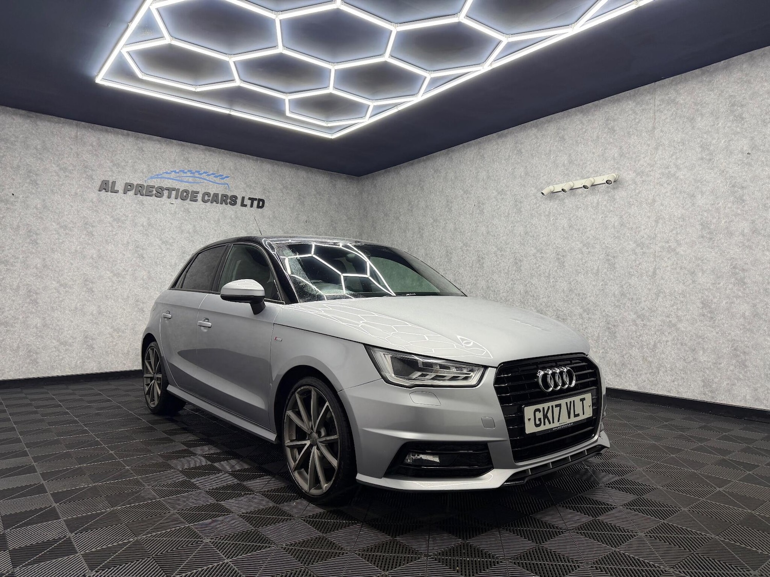 Used Audi A1 for sale - 78057579: Photo 9