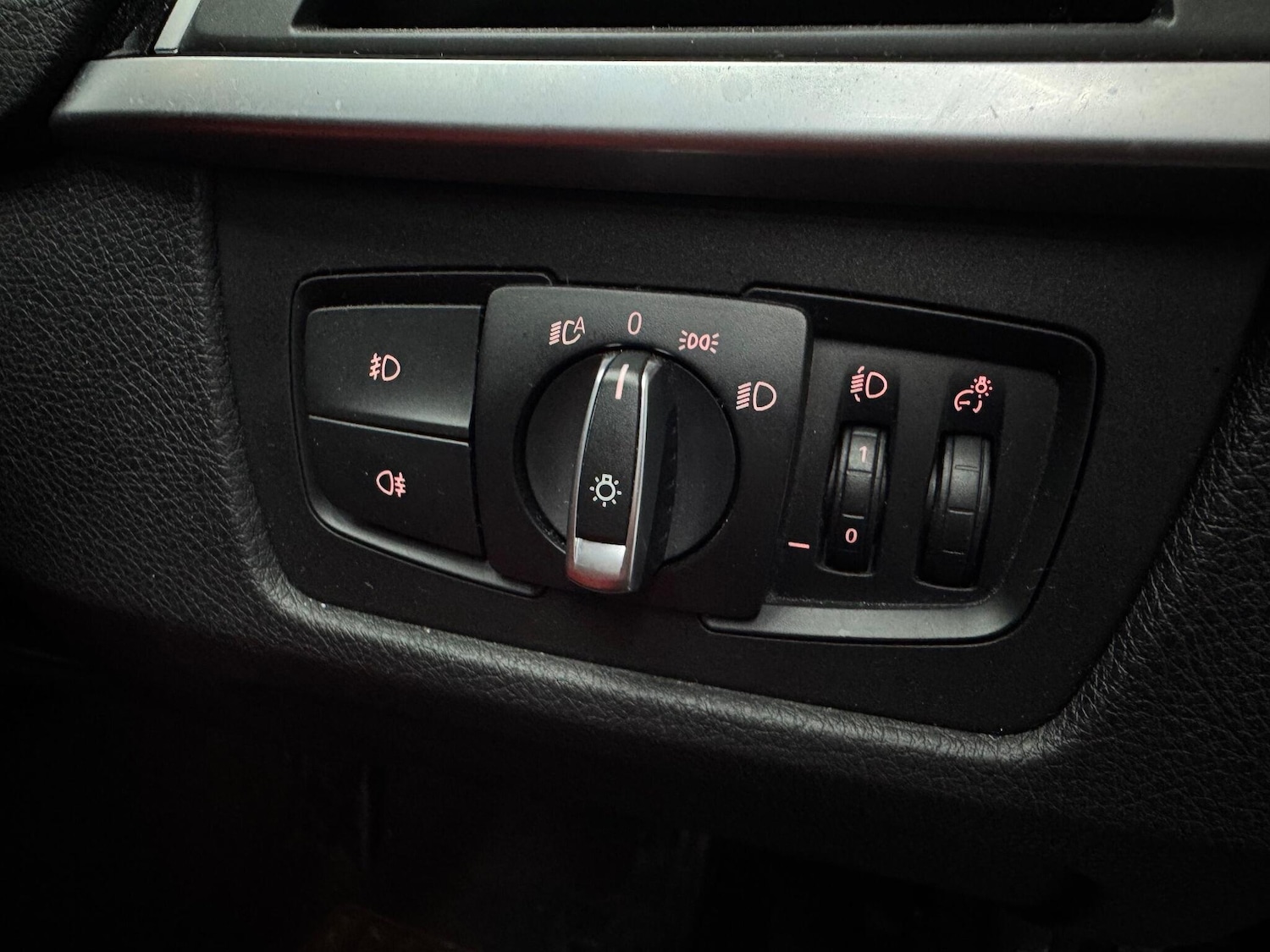 Used BMW 3 Series 2018 for sale - 76926788: Photo 17