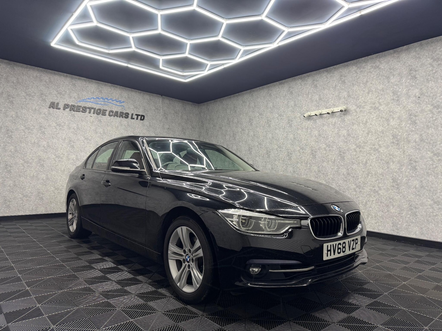 Used BMW 3 Series 2018 for sale - 76926788: Photo 19