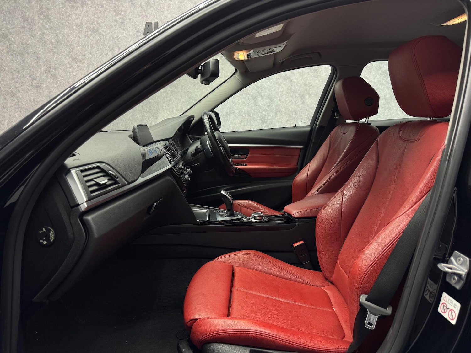 Used BMW 3 Series 2018 for sale - 76926788: Photo 3