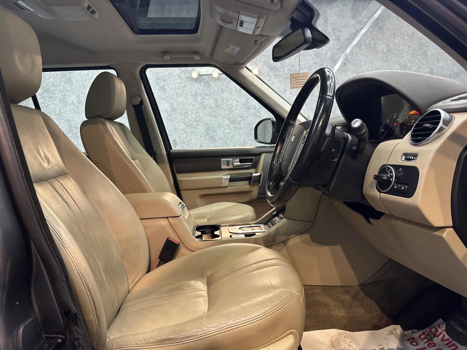 Used Land Rover Discovery 2014 for sale - 78058087: Photo 12