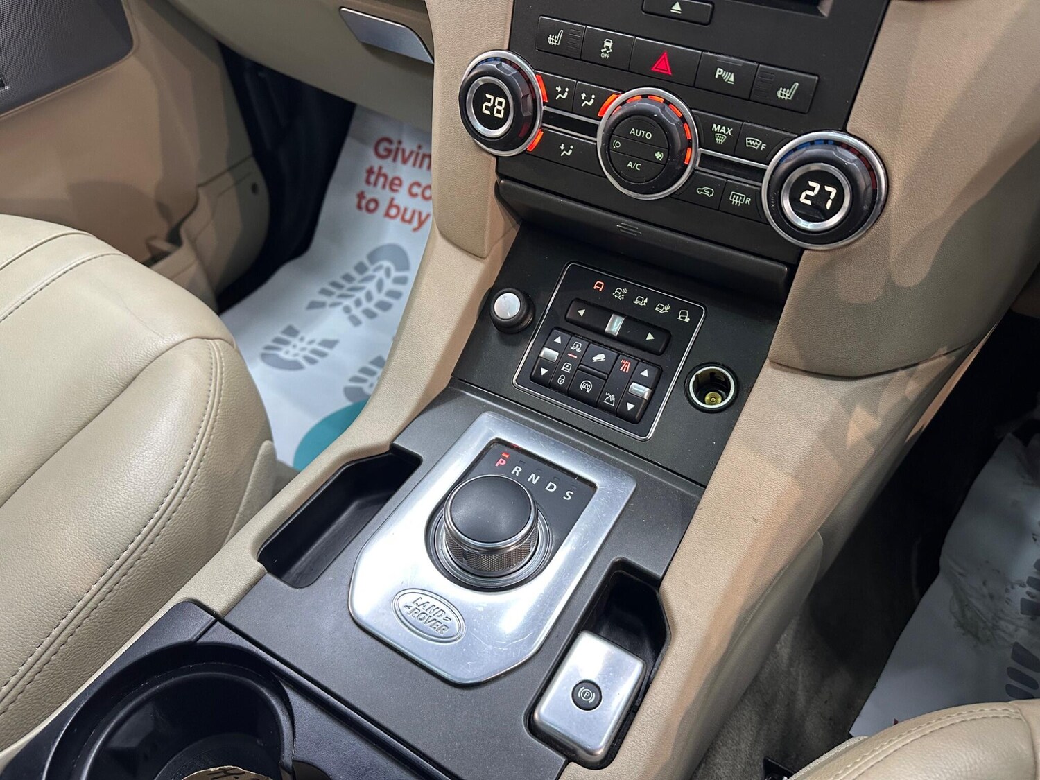 Used Land Rover Discovery 2014 for sale - 78058087: Photo 16