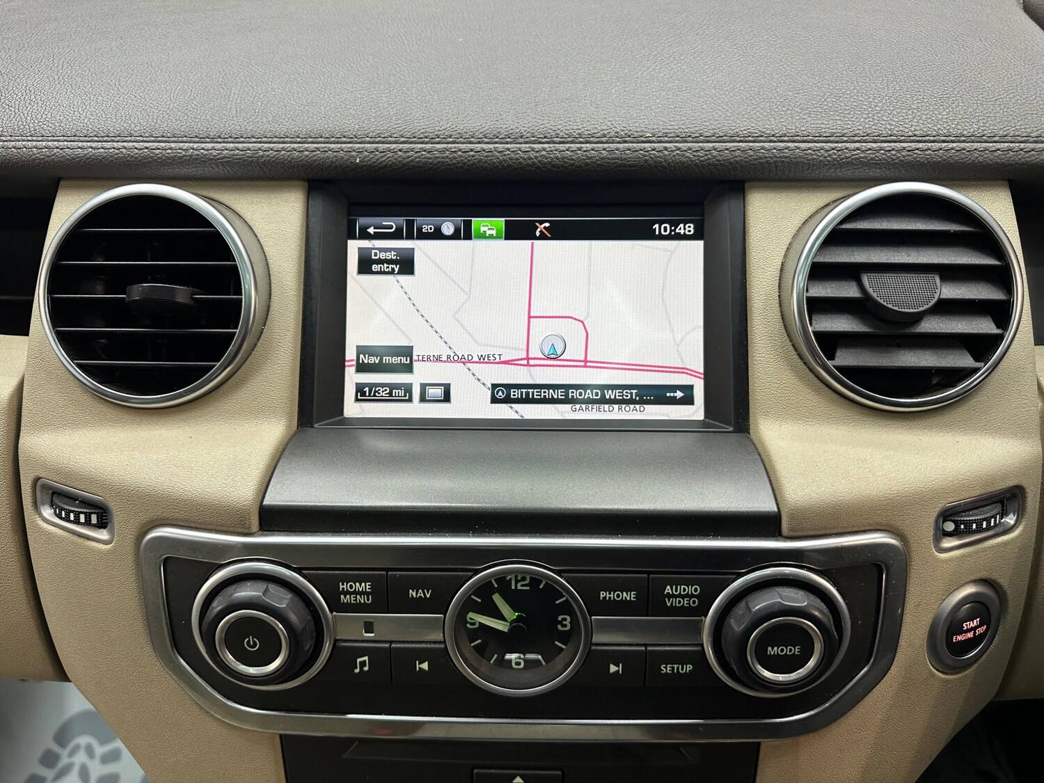 Used Land Rover Discovery 2014 for sale - 78058087: Photo 17