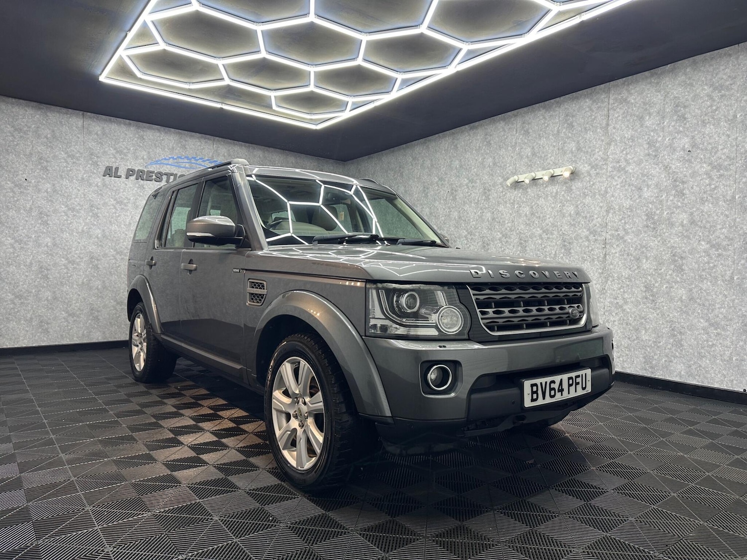 Used Land Rover Discovery 2014 for sale - 78058087: Photo 6