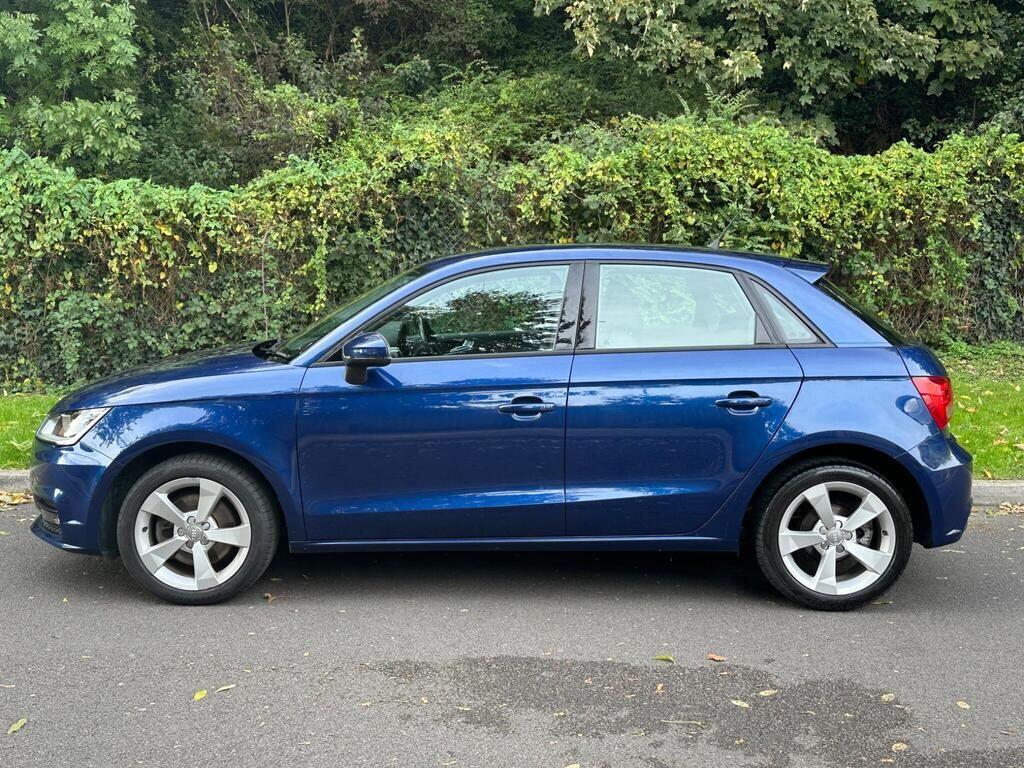 Used Audi A1 2016 for sale - 76446756: Photo 2