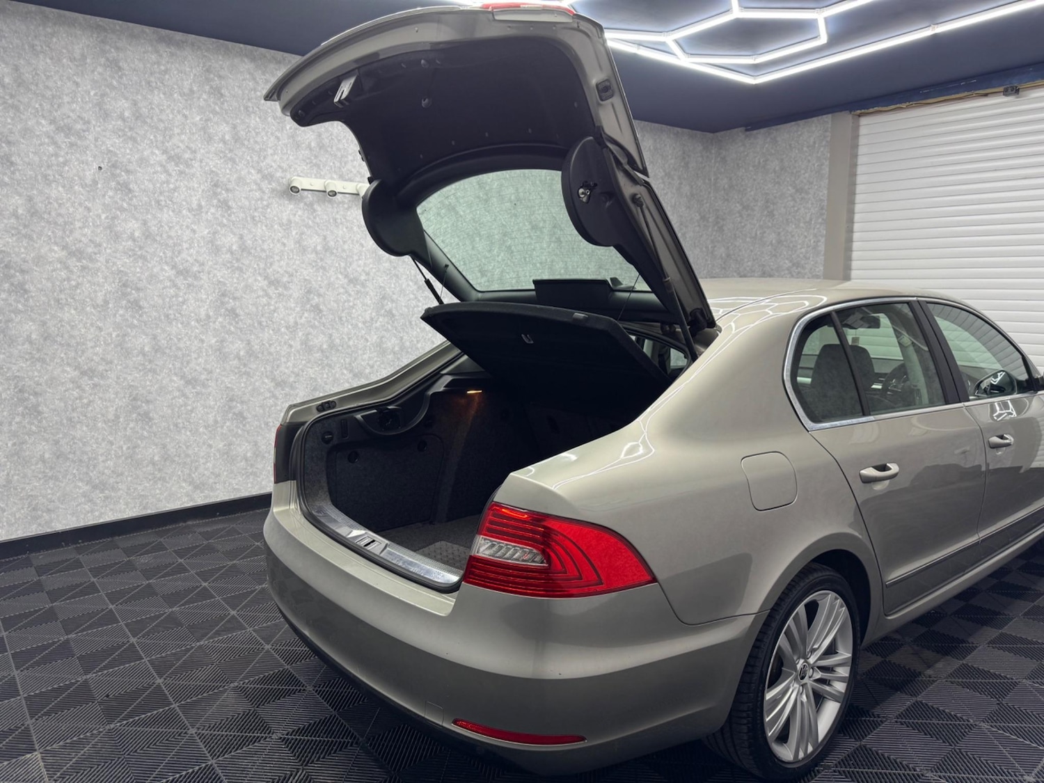 Vehicle 27