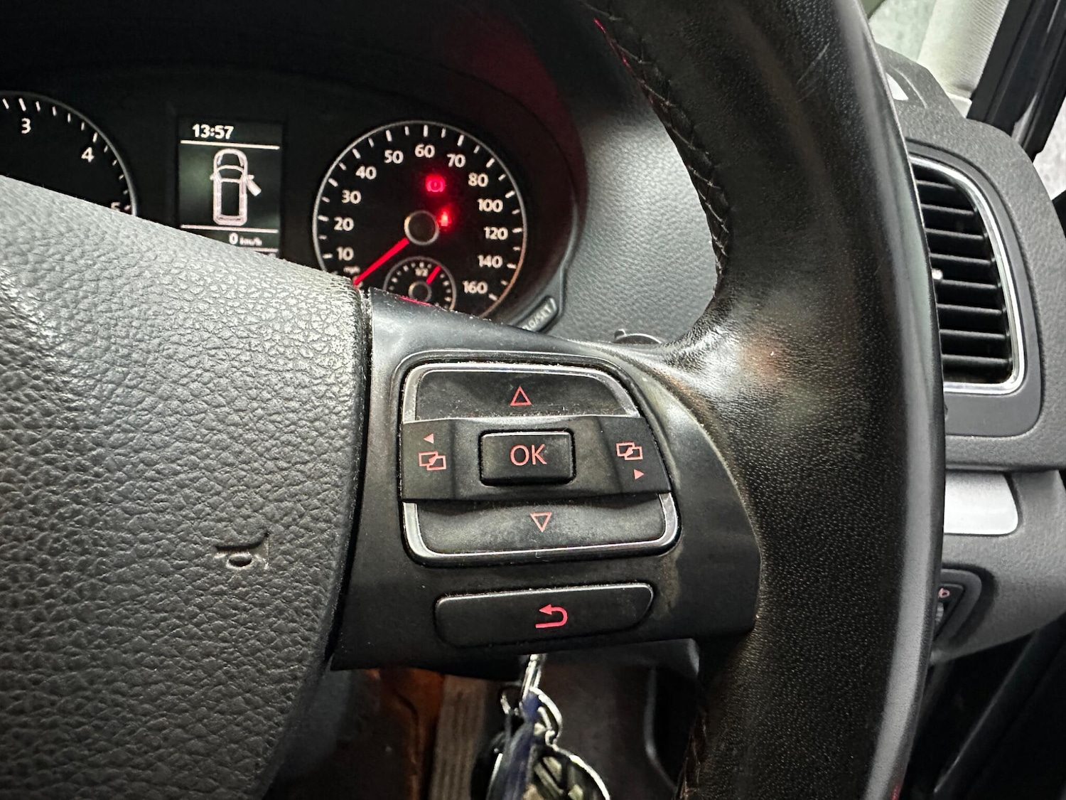 Used Volkswagen Sharan 2011 for sale - 78058954: Photo 14