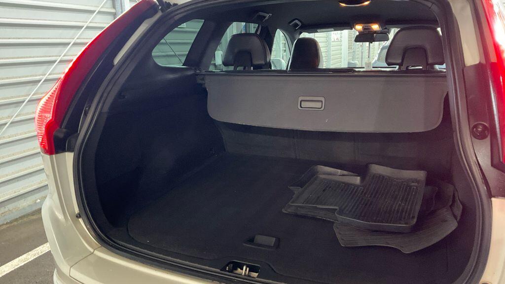 Used Volvo XC60 2016 for sale - 77053959: Photo 11