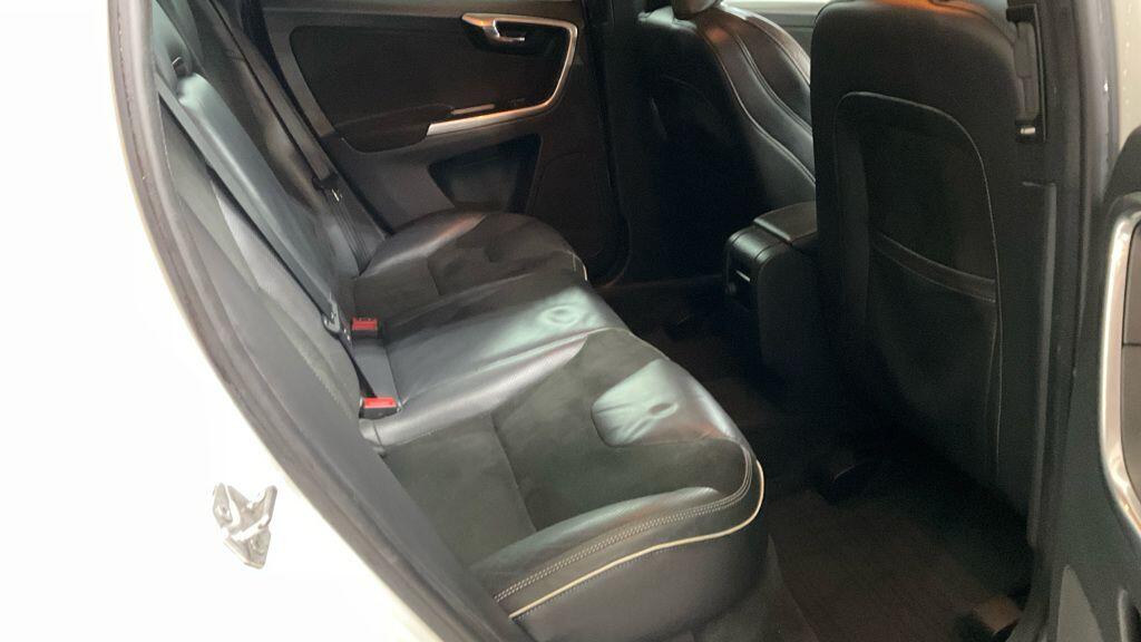 Used Volvo XC60 2016 for sale - 77053959: Photo 5