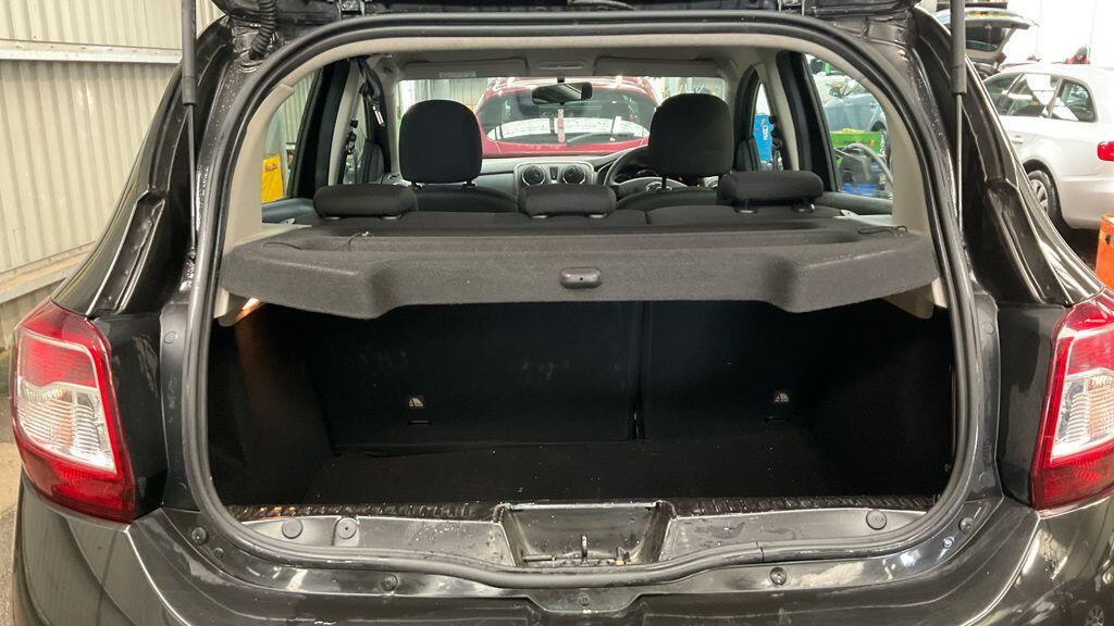 Used Dacia Sandero Stepway for sale - 78136324: Photo 12