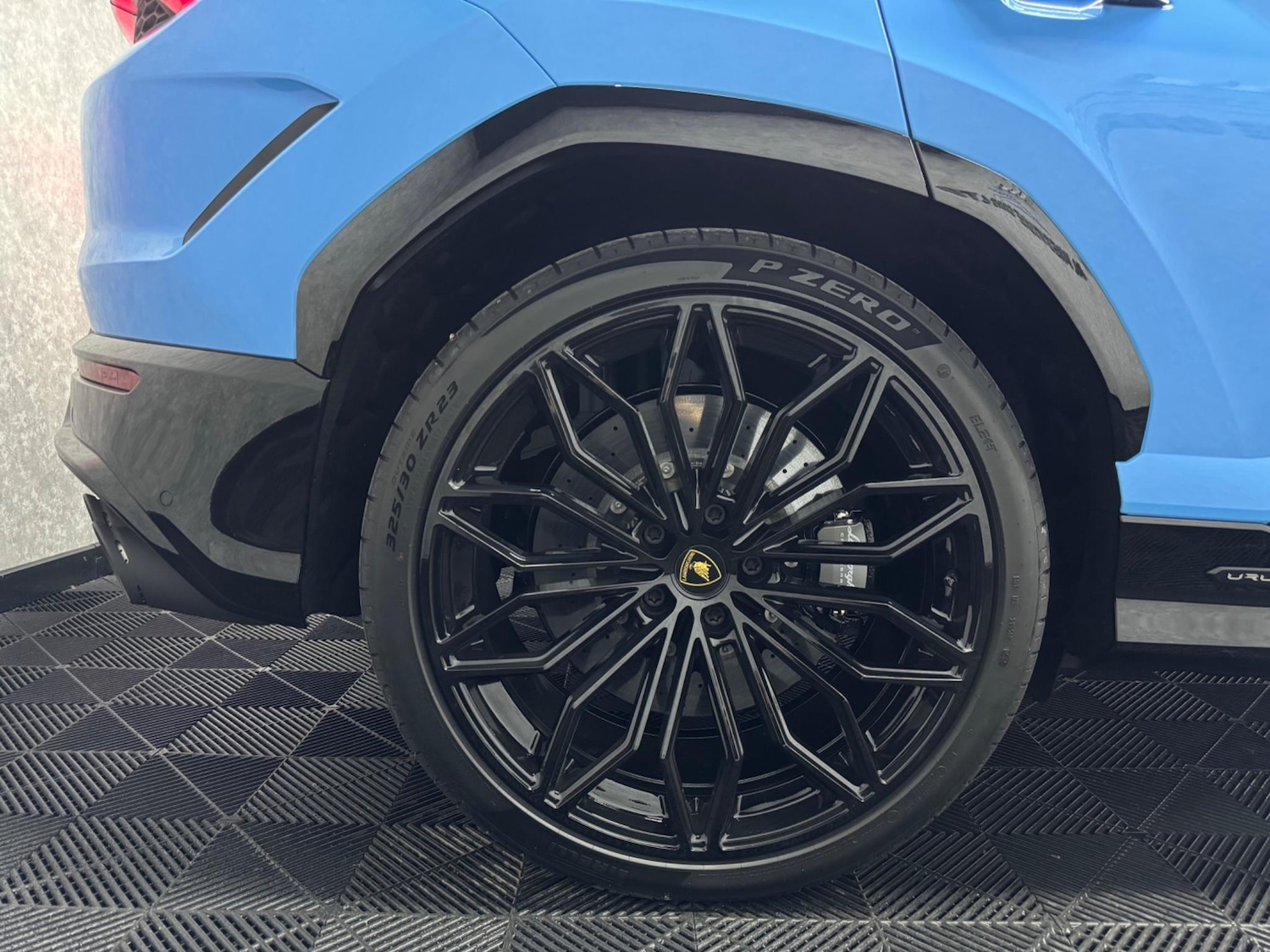 Used Lamborghini Urus 2025 for sale - 76997908: Photo 49