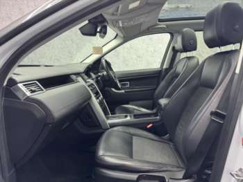 Used Land Rover Discovery Sport 2018 for sale - 75213702: Photo