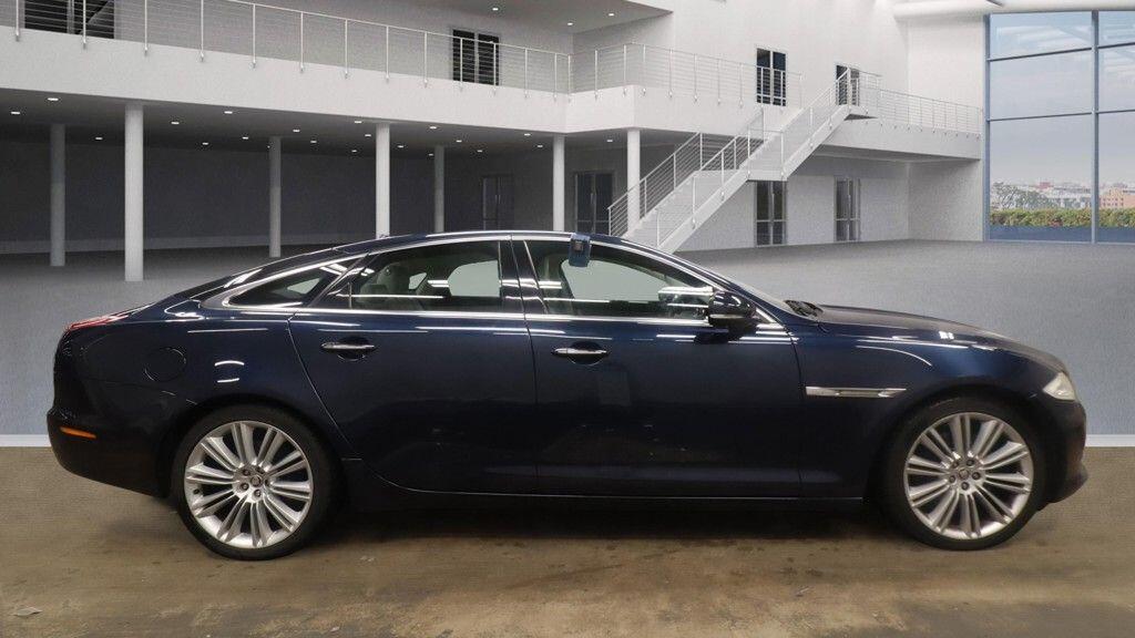 Used Jaguar XJ 2013 for sale - 77456385: Photo 10