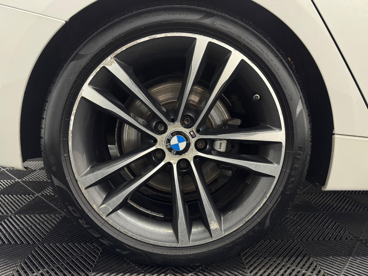 Used BMW 3 Series Gran Turismo 2014 for sale - 76688552: Photo 40