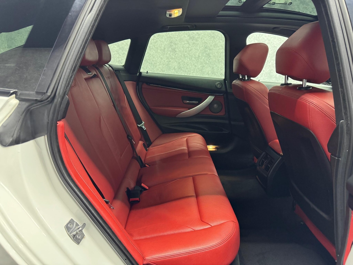 Used BMW 3 Series Gran Turismo 2014 for sale - 76688552: Photo 6