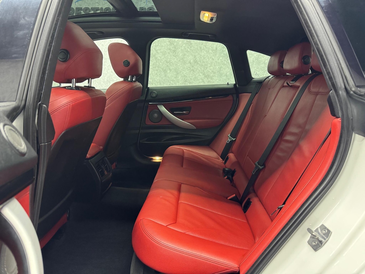 Used BMW 3 Series Gran Turismo 2014 for sale - 76688552: Photo 7