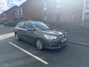 2012 (12) - 1.6 VTi VTR+ 5dr