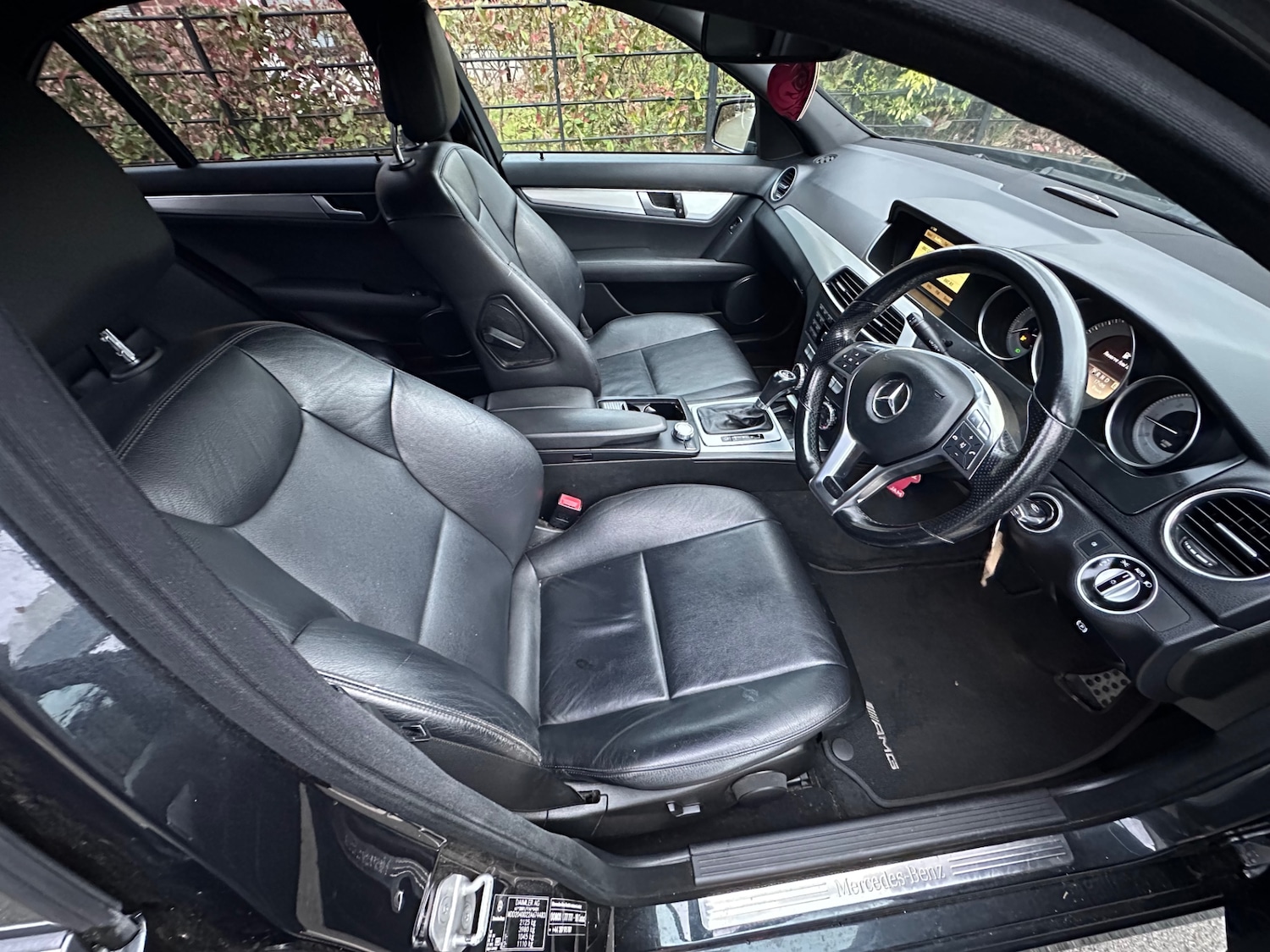 Used Mercedes-Benz C Class 2011 for sale - 77739241: Photo 10