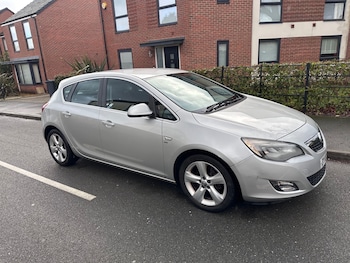 Used Vauxhall Astra 2010 for sale - 77522308: Photo