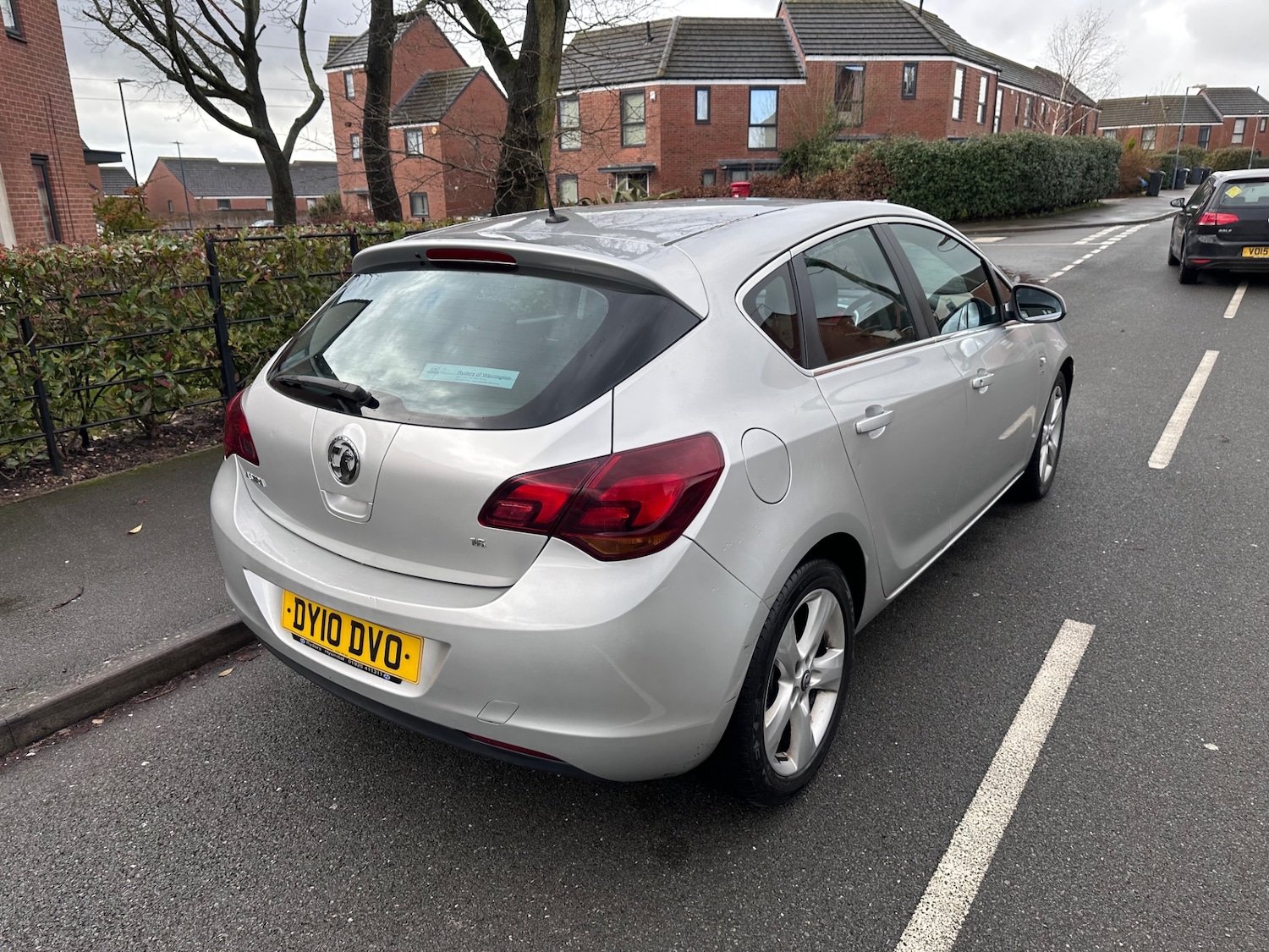 Used Vauxhall Astra 2010 for sale - 77522308: Photo 4