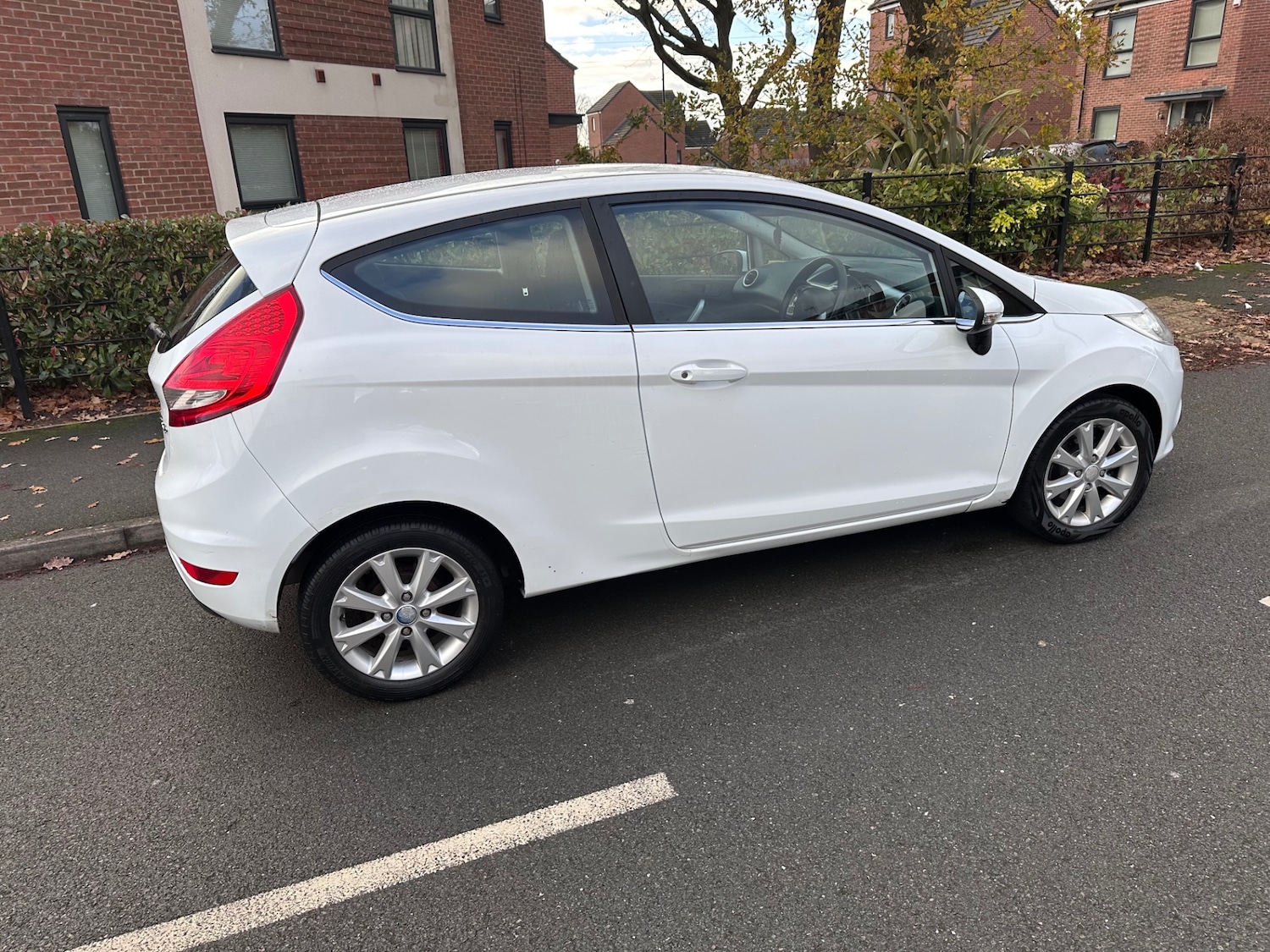 Used Ford Fiesta 2010 for sale - 76758213: Photo 5