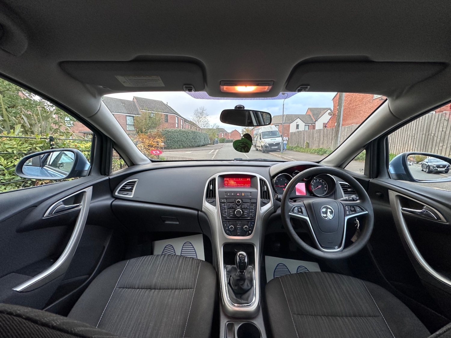 Used Vauxhall Astra 2010 for sale - 76385655: Photo 10