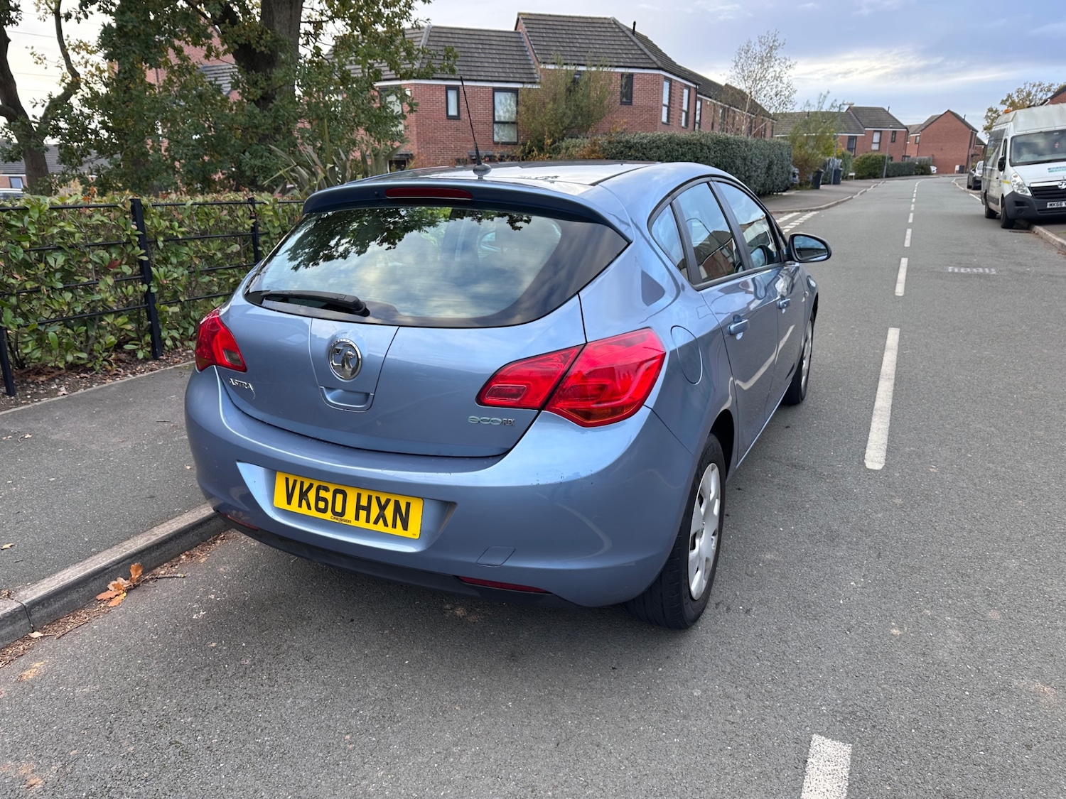 Used Vauxhall Astra 2010 for sale - 76385655: Photo 5