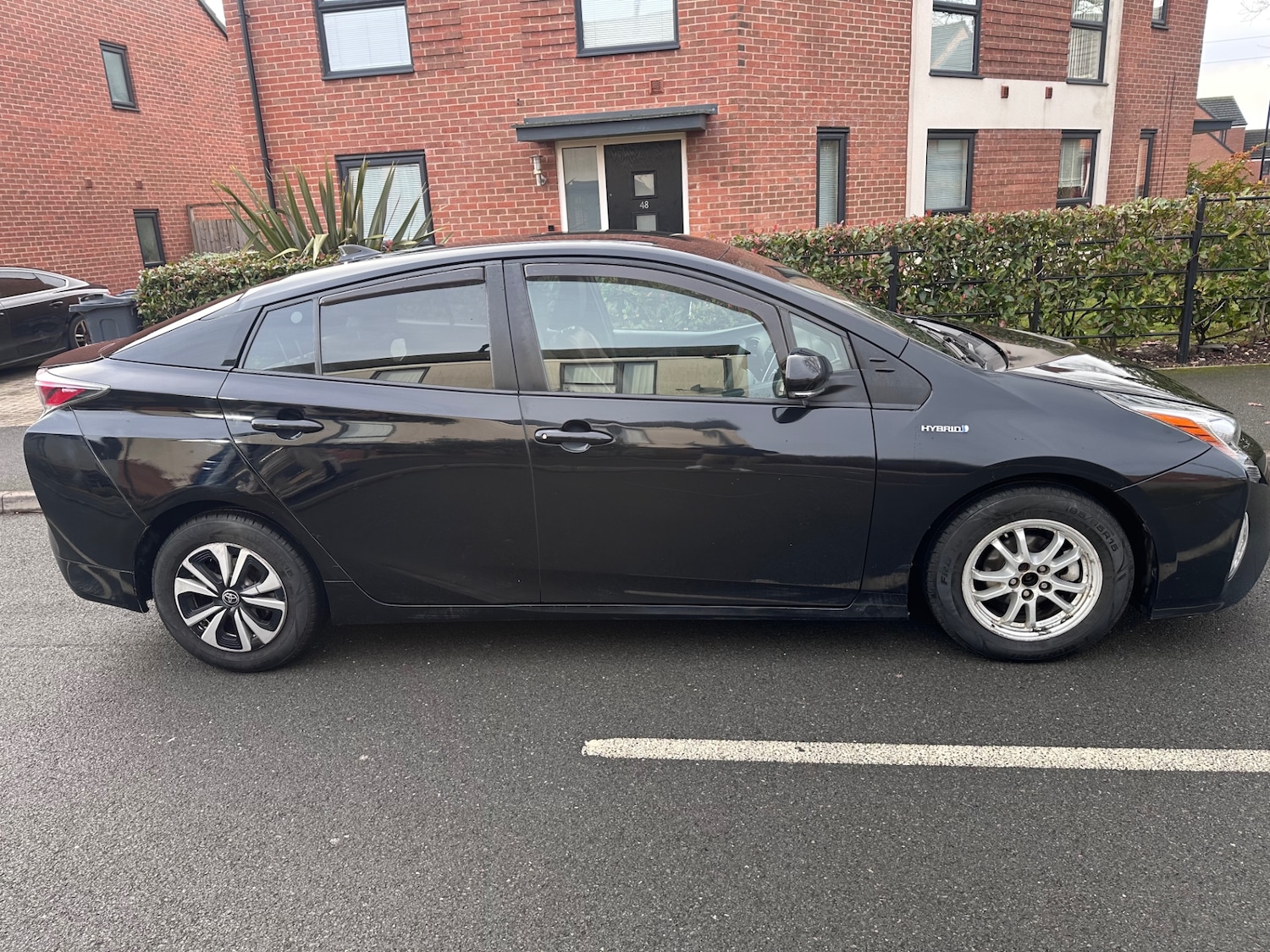 Used Toyota Prius 2016 for sale - 77248230: Photo 4