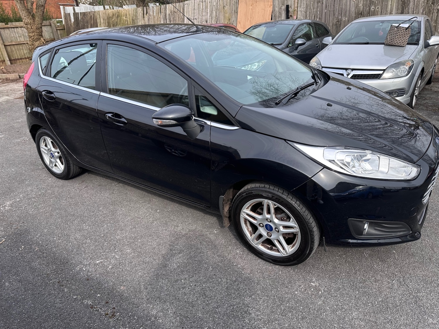 Used Ford Fiesta 2013 for sale - 77981959: Photo 4