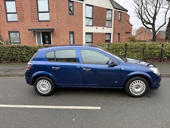 Used Vauxhall Astra 2009 for sale - 77298624: Photo