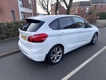 Used BMW 2 Series 2015 for sale - 77382011: Photo