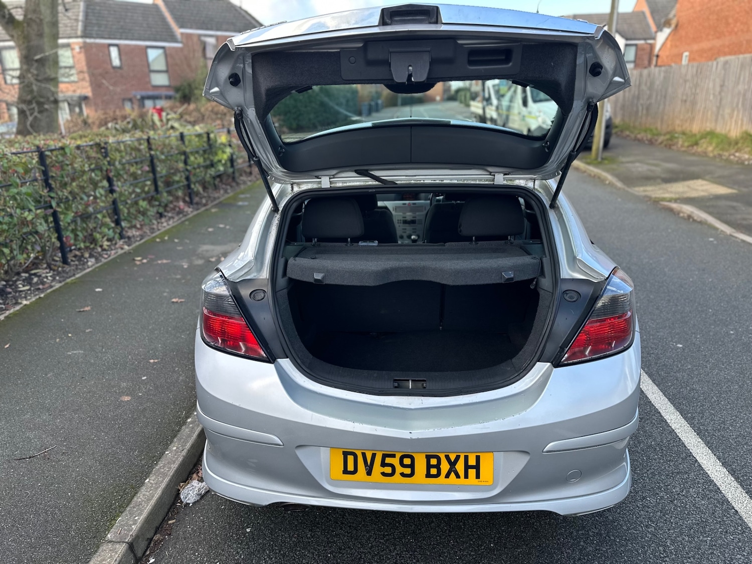 Used Vauxhall Astra 2009 for sale - 77645664: Photo 8