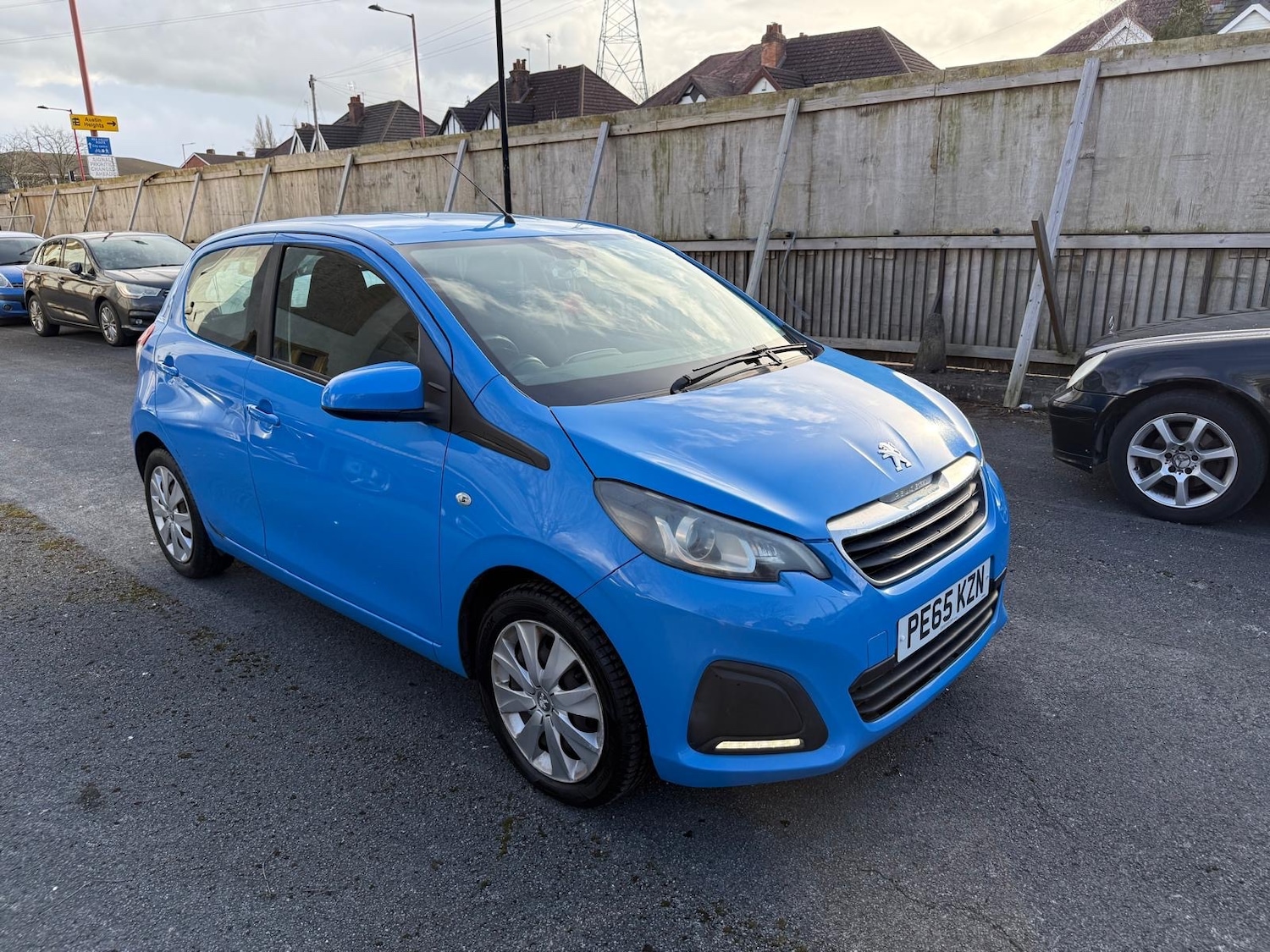 Used Peugeot 108 2015 for sale - 77979921: Photo 2