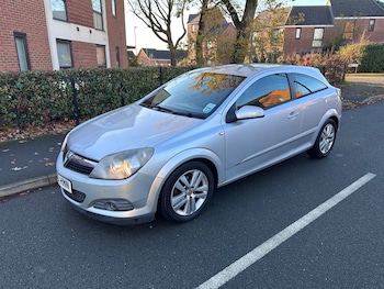 Vauxhall - Astra