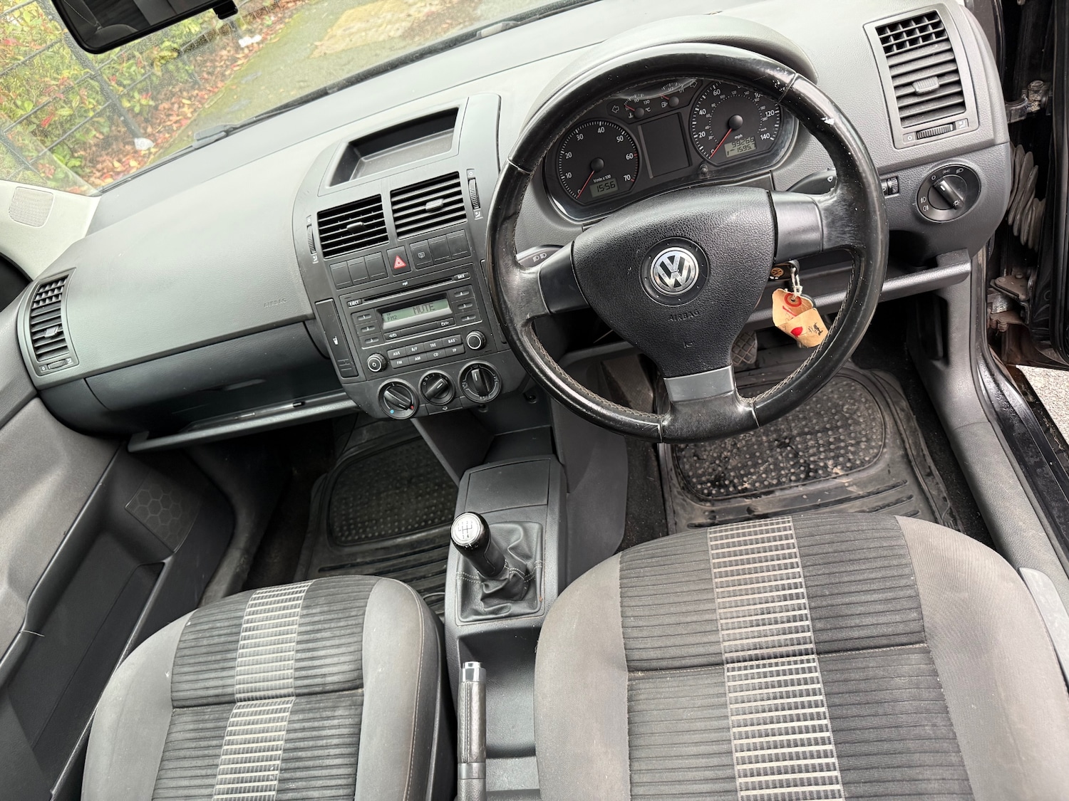 Used Volkswagen Polo 2009 for sale - 77696870: Photo 11