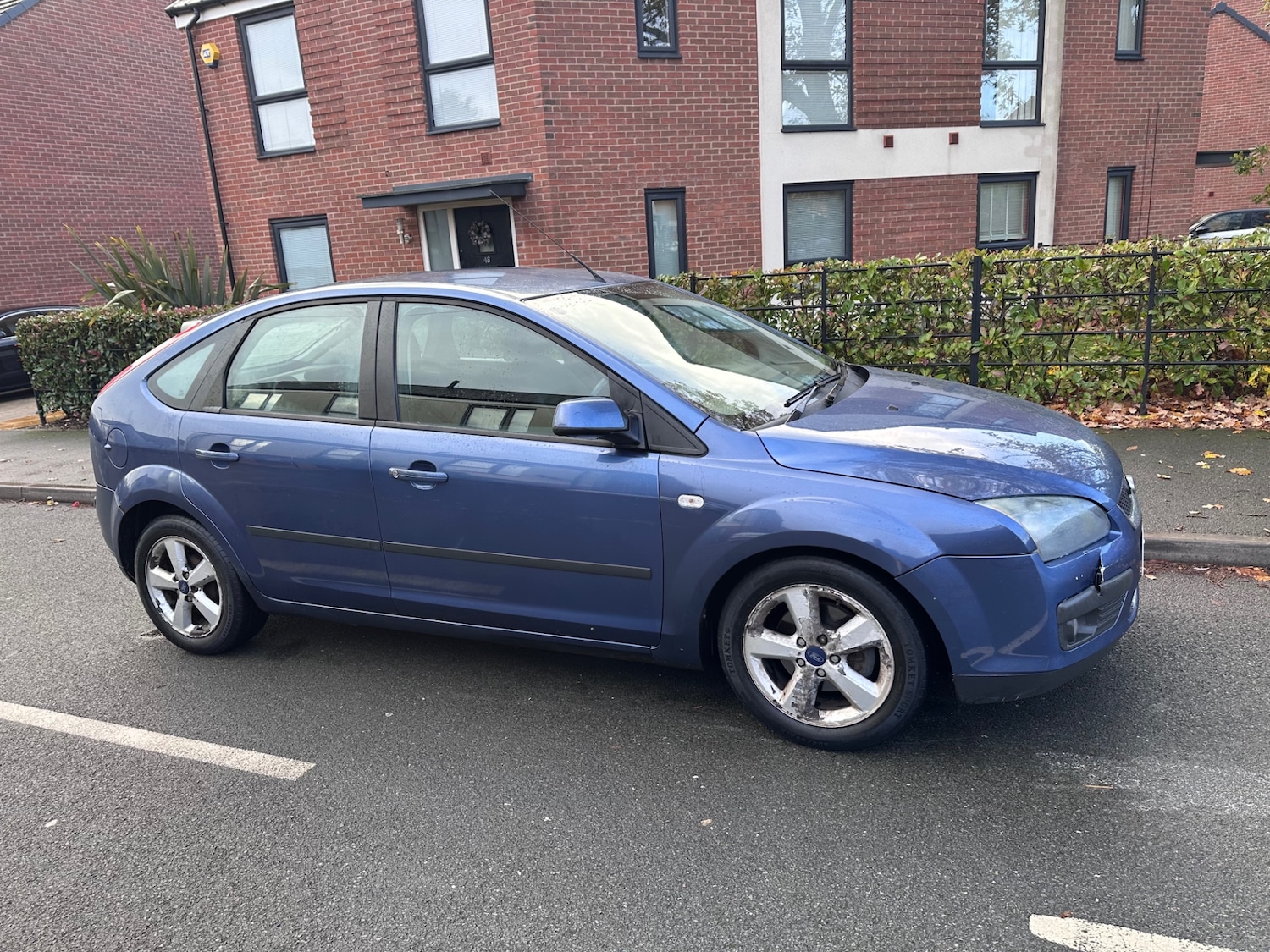 Used Ford Focus 2005 for sale - 76758352: Photo 2