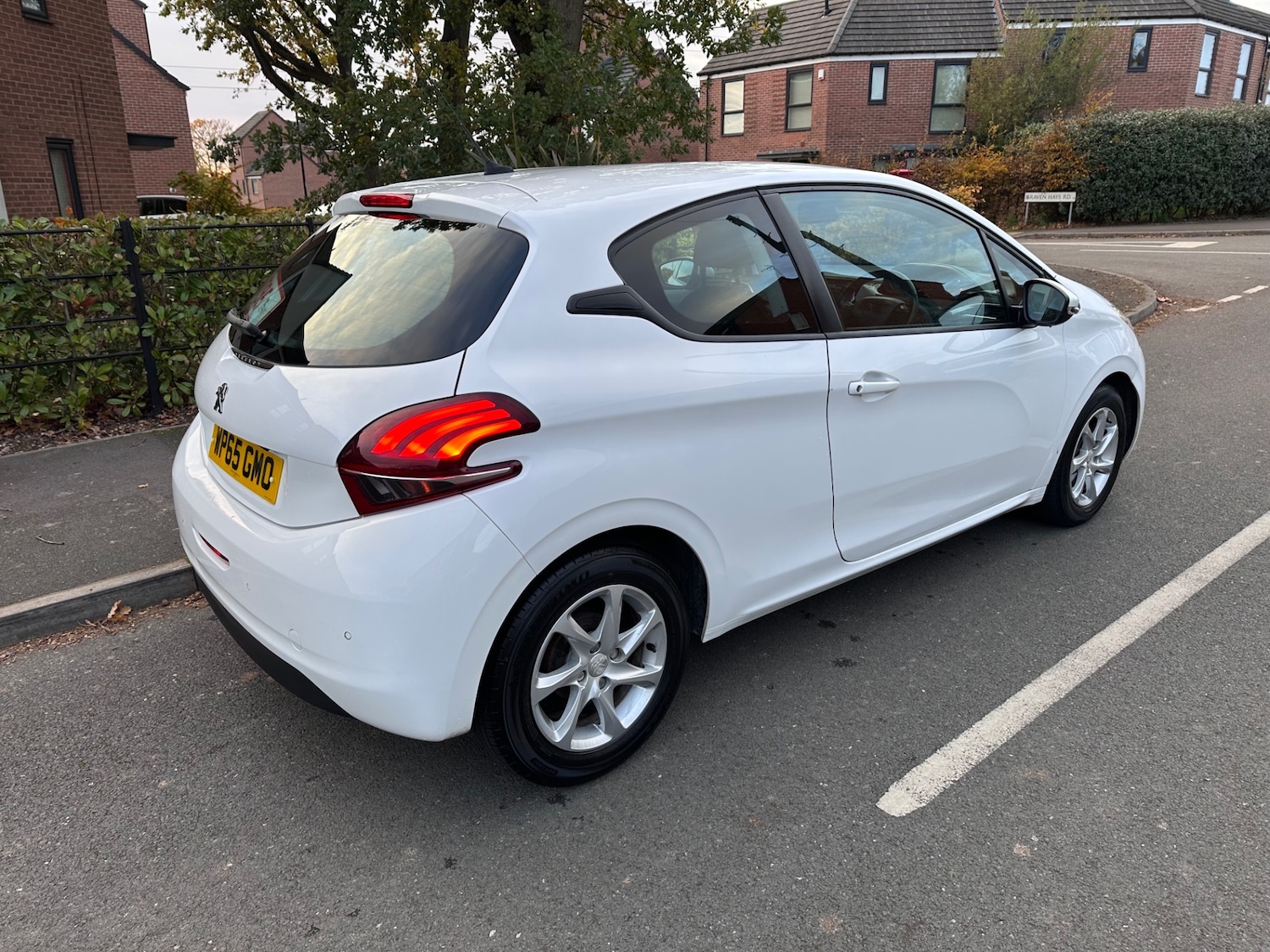 Used Peugeot 208 2015 for sale - 76384943: Photo 6